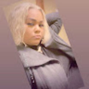 Meet your Posher, Johnae